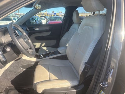 2021 Volvo XC40 T5 Inscription
