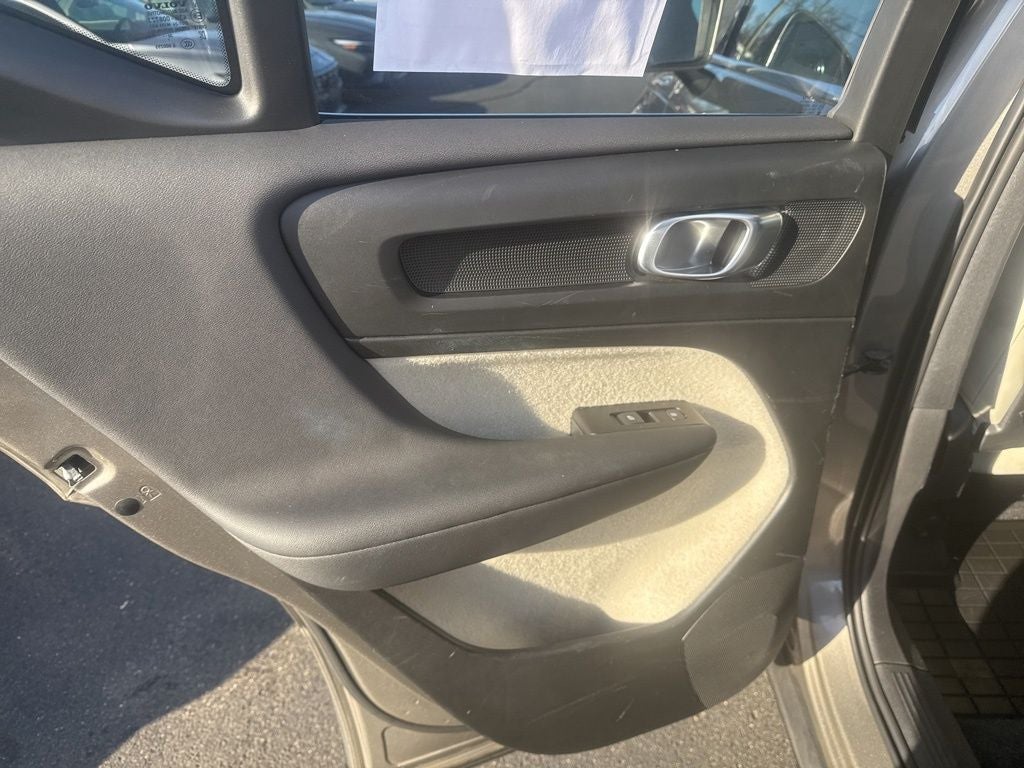 2021 Volvo XC40 T5 Inscription