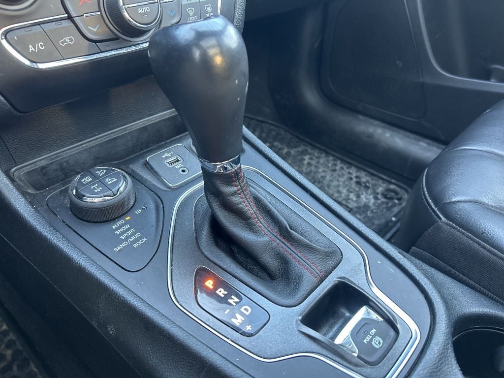 2022 Jeep Cherokee Trailhawk