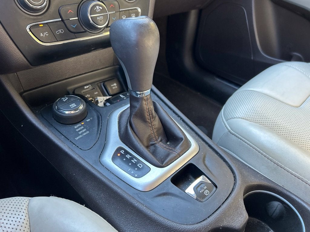2017 Jeep Cherokee Overland