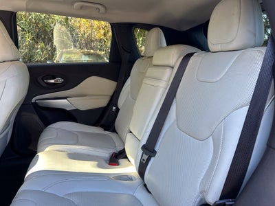 2017 Jeep Cherokee Overland