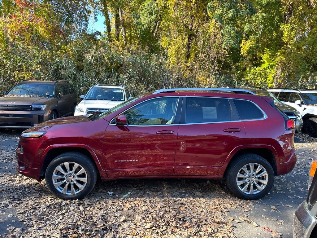 2017 Jeep Cherokee Overland
