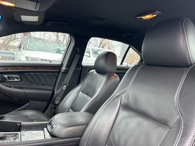 2019 Ford Taurus Limited