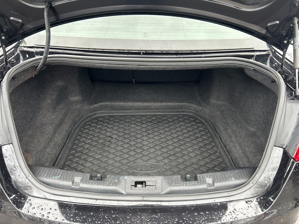 2019 Ford Taurus Limited