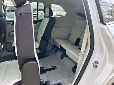 2024 GMC Acadia Denali
