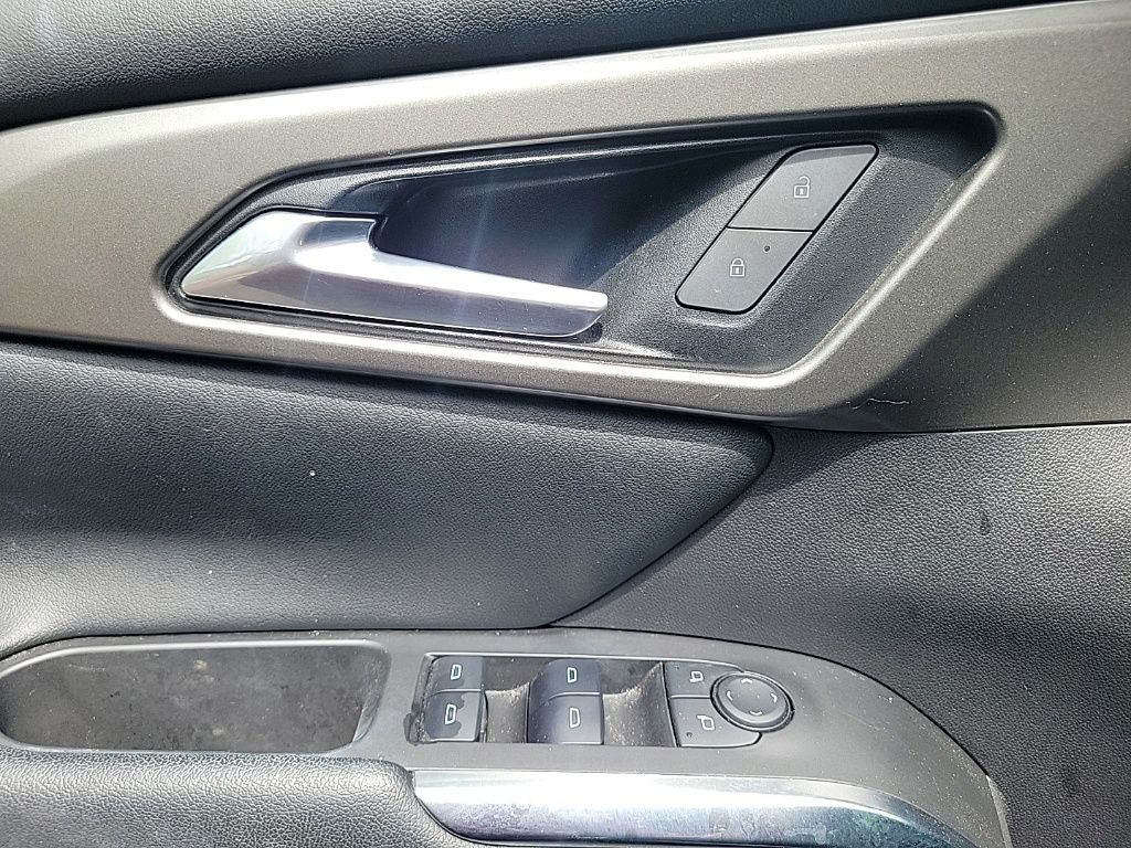 2024 Chevrolet Traverse LS