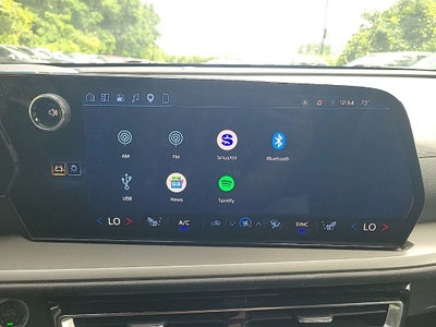 2024 Chevrolet Traverse LS