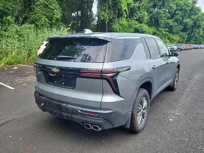 2024 Chevrolet Traverse LS