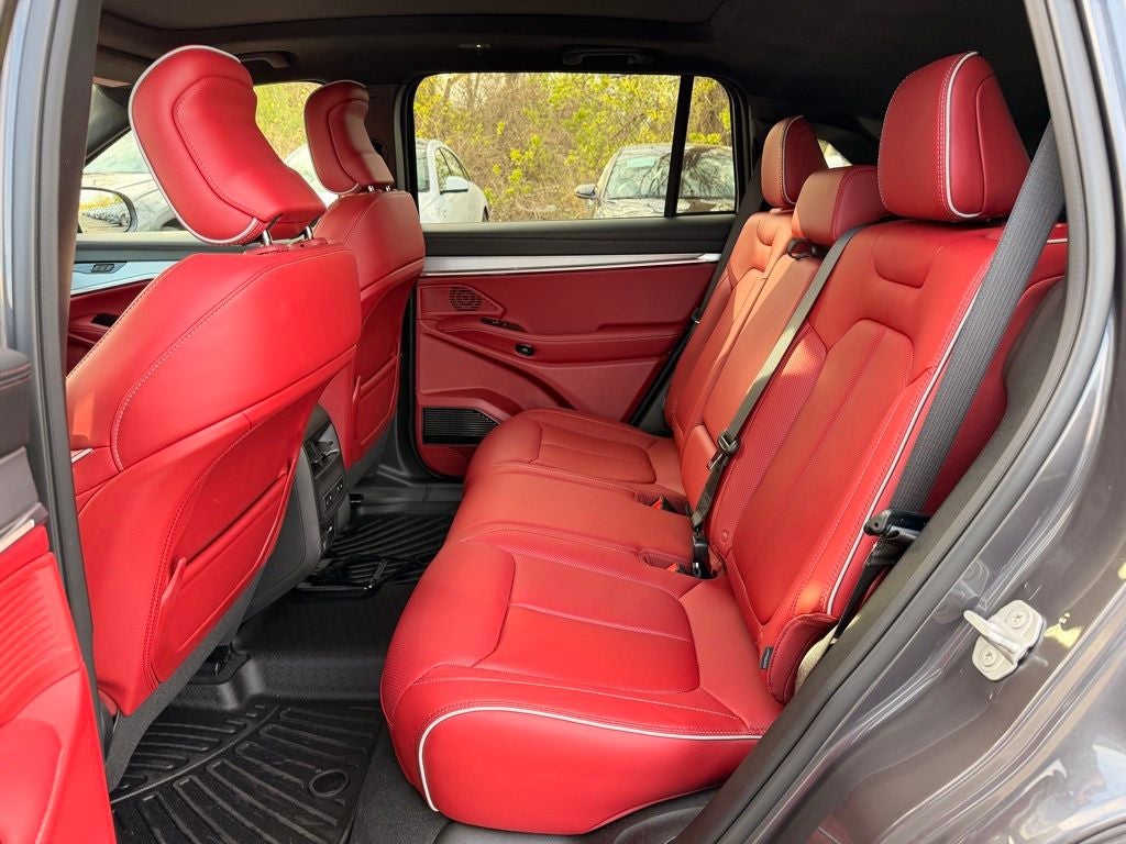 2025 Jeep Wagoneer S Launch Edition