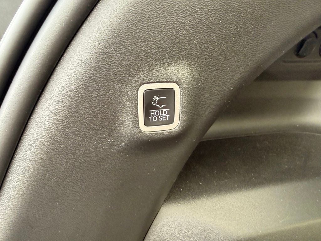 2025 Jeep Wagoneer S Launch Edition