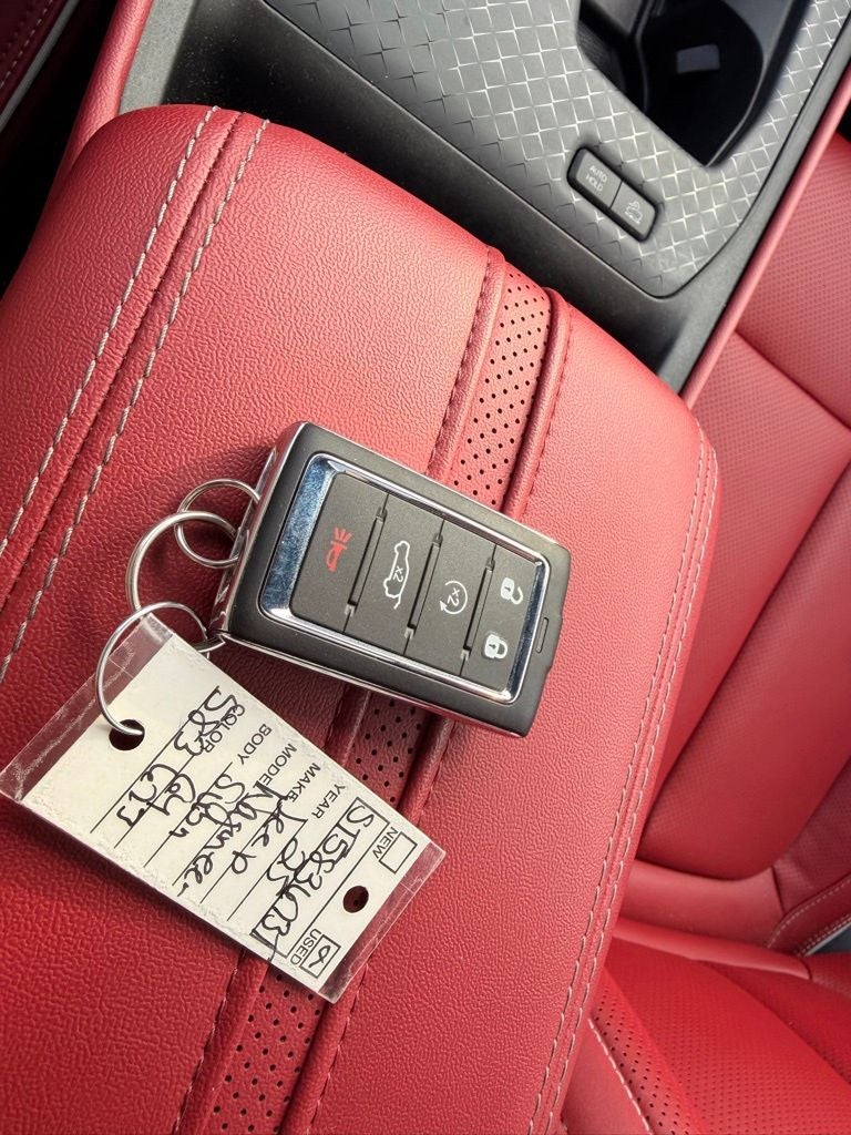 2025 Jeep Wagoneer S Launch Edition