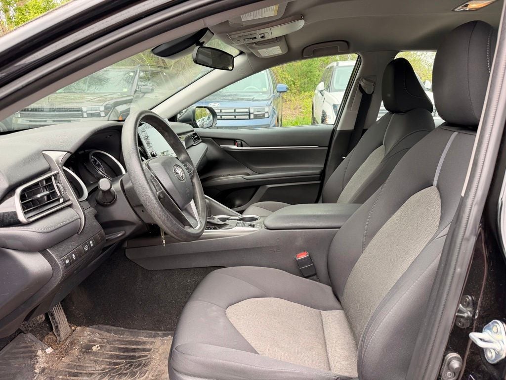 2022 Toyota Camry LE AWD