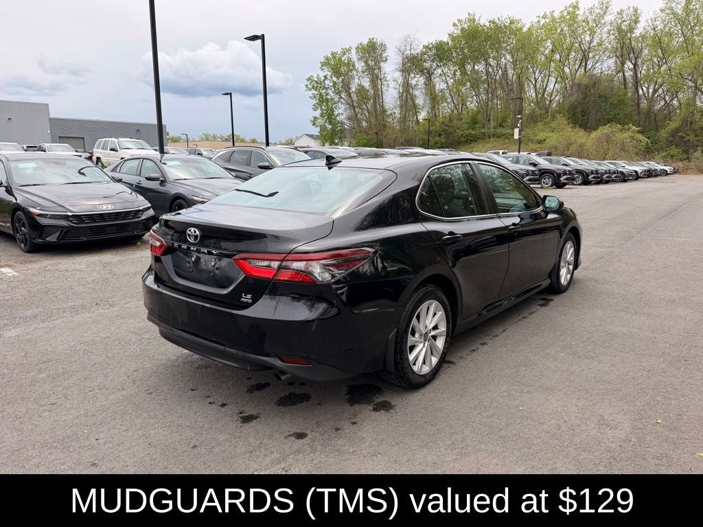 2022 Toyota Camry LE AWD