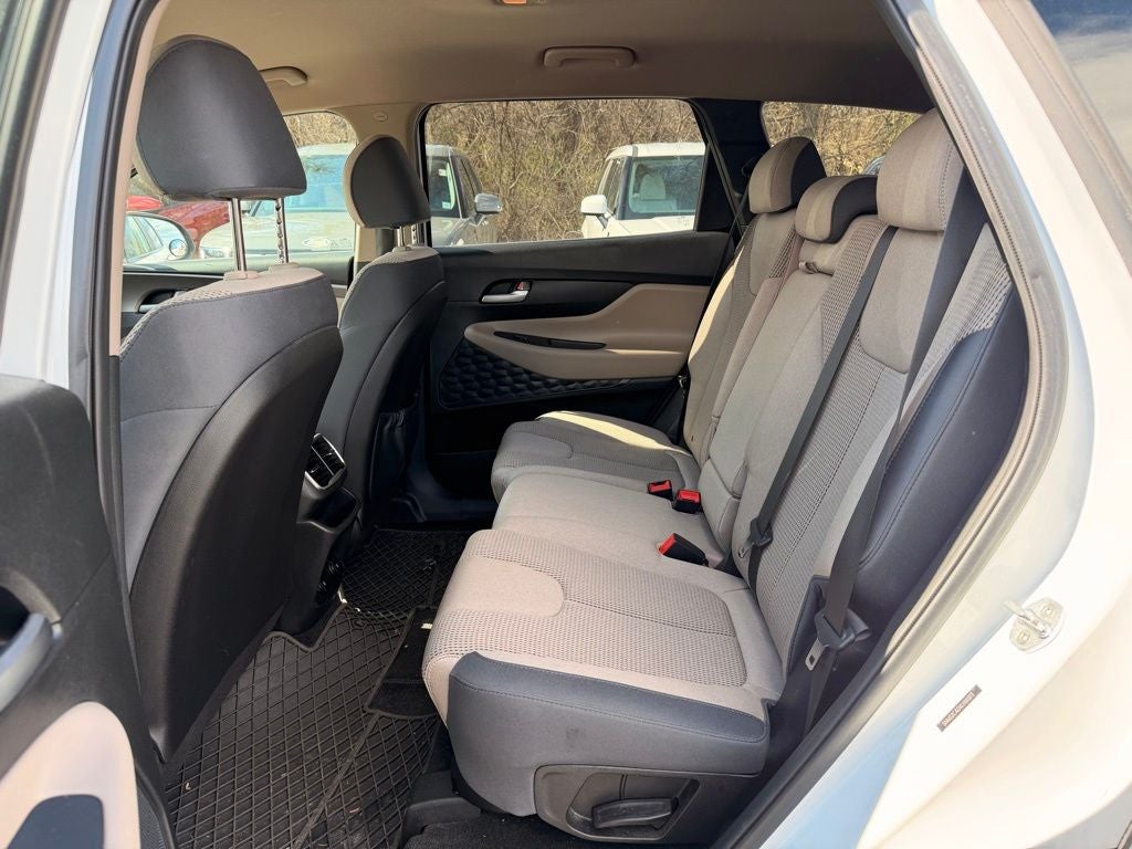 2020 Hyundai Santa Fe SE