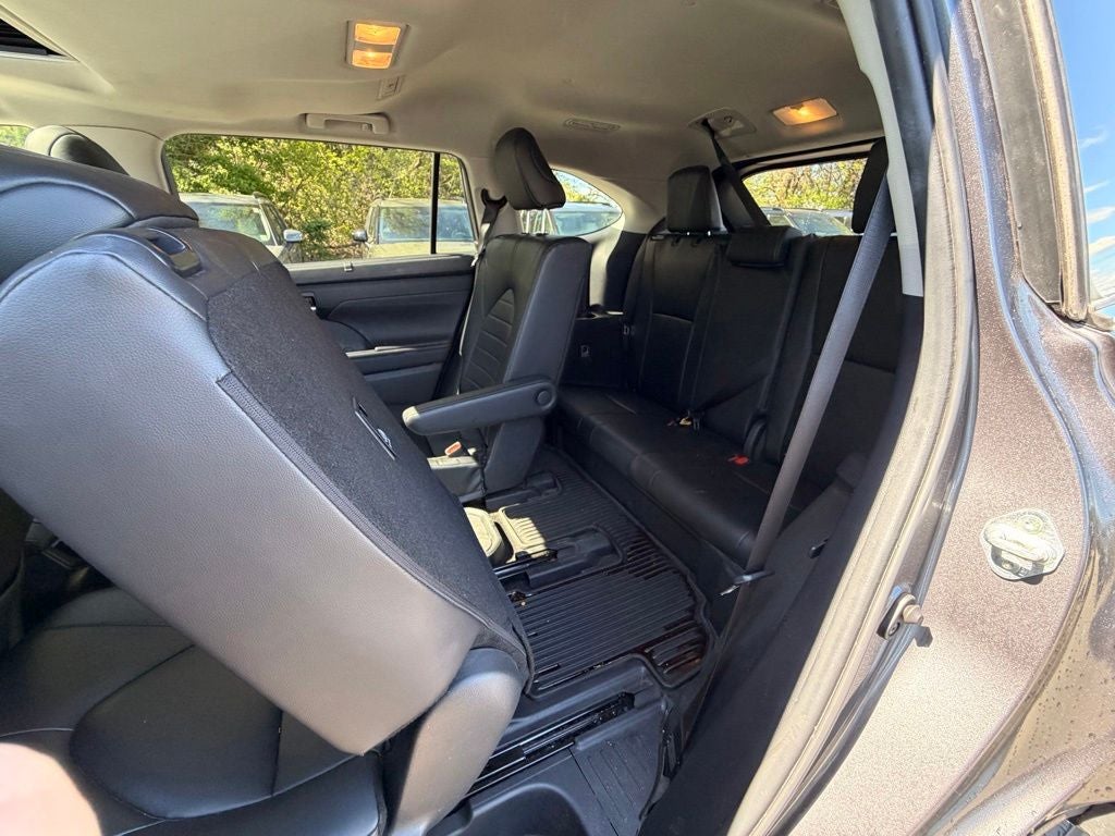 2024 Toyota Highlander XLE