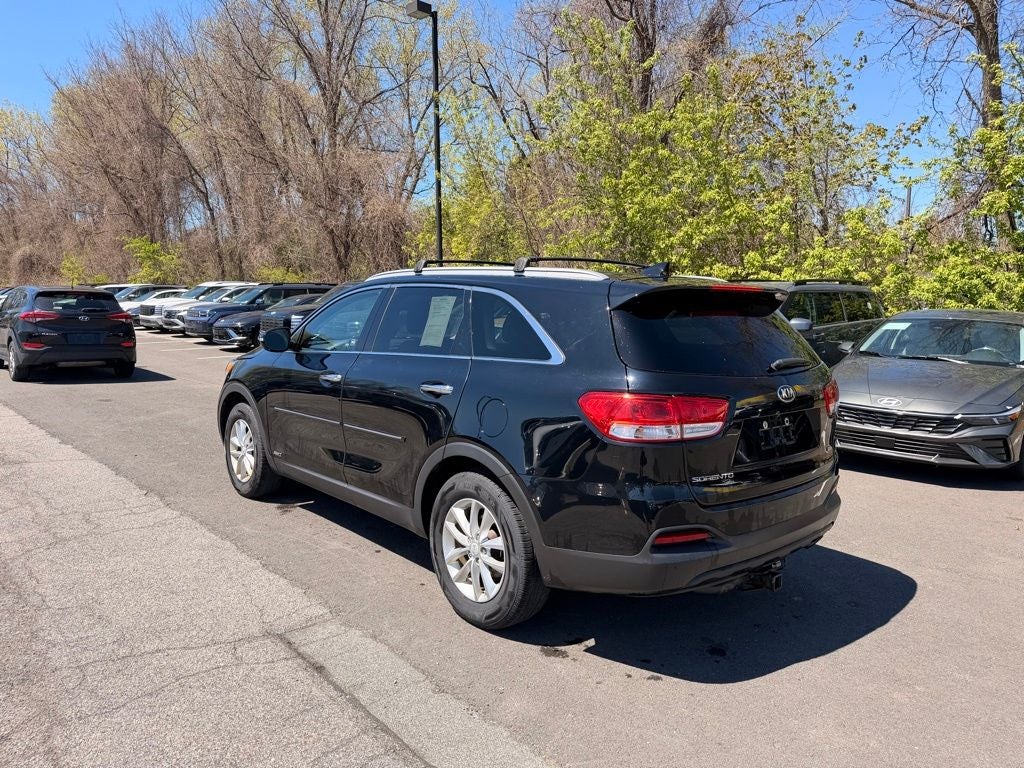 2017 Kia Sorento LX