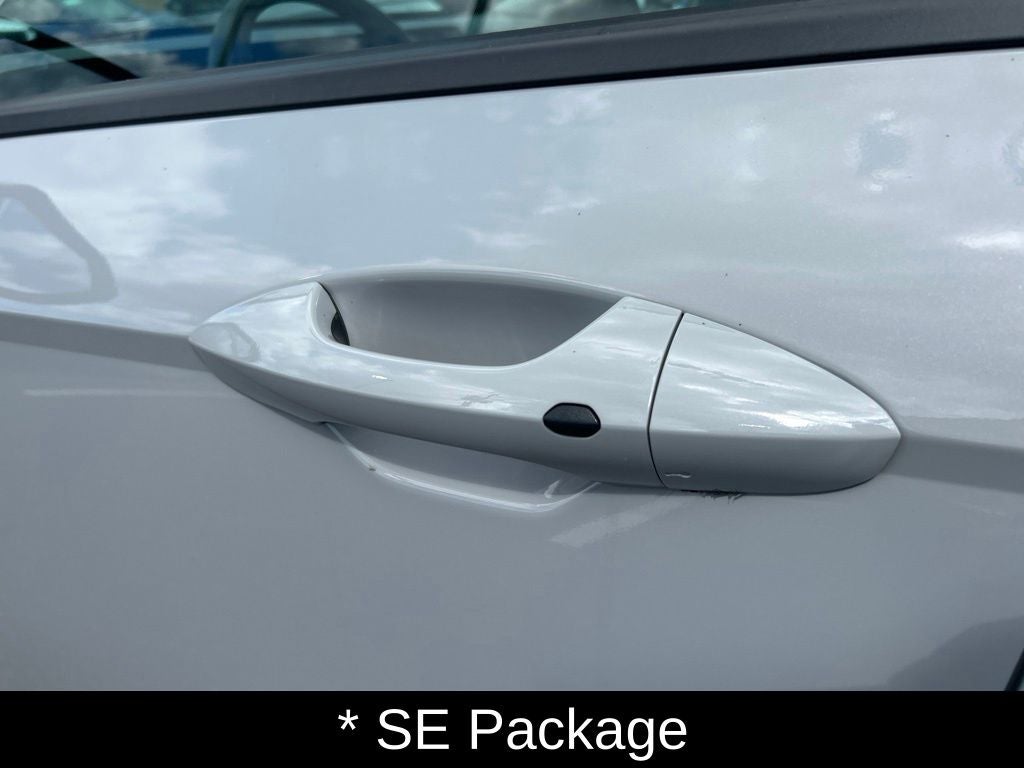 2024 Hyundai Kona SE