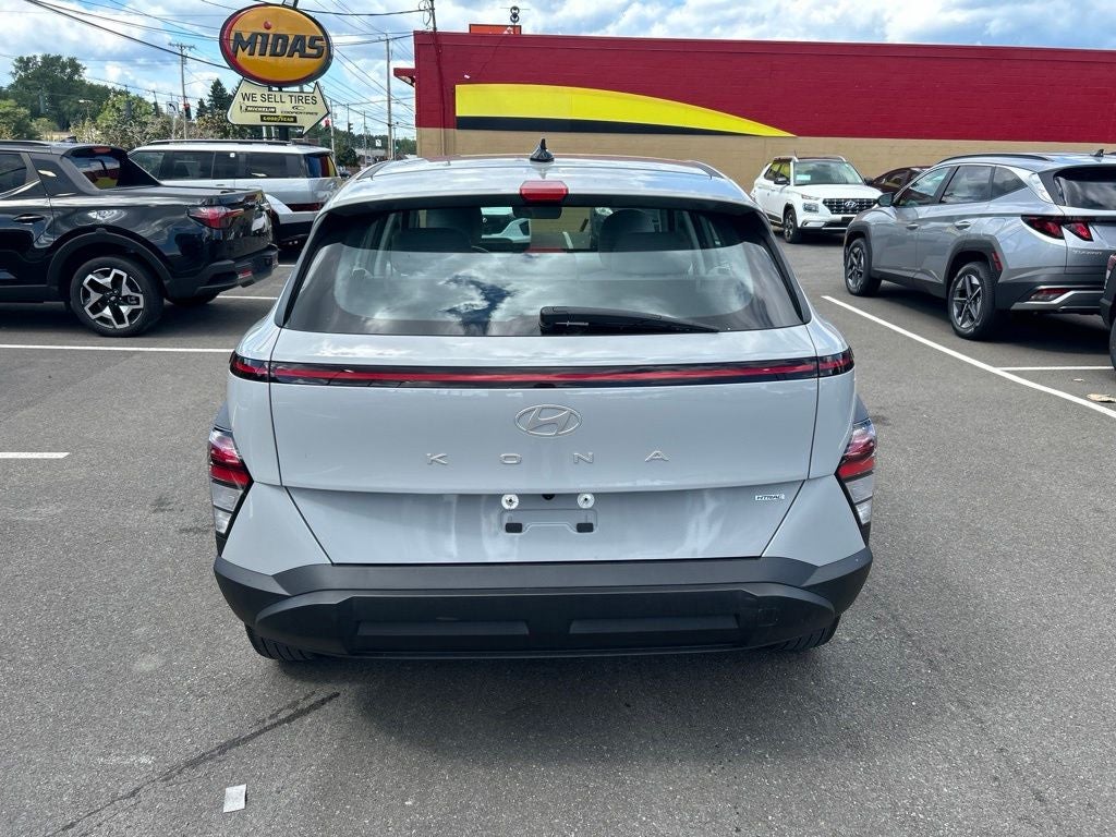 2024 Hyundai Kona SE