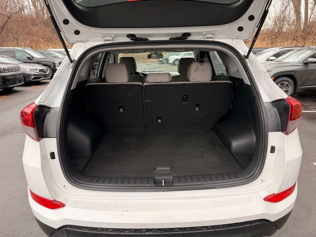 2016 Hyundai Tucson SE