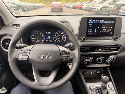 2023 Hyundai Kona SE