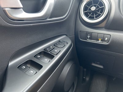 2023 Hyundai Kona Electric SEL