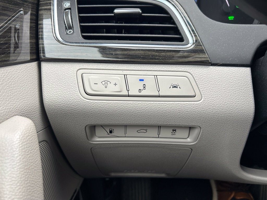 2017 Hyundai Sonata Hybrid Limited