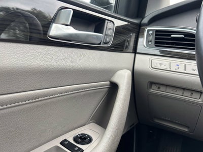 2017 Hyundai Sonata Hybrid Limited