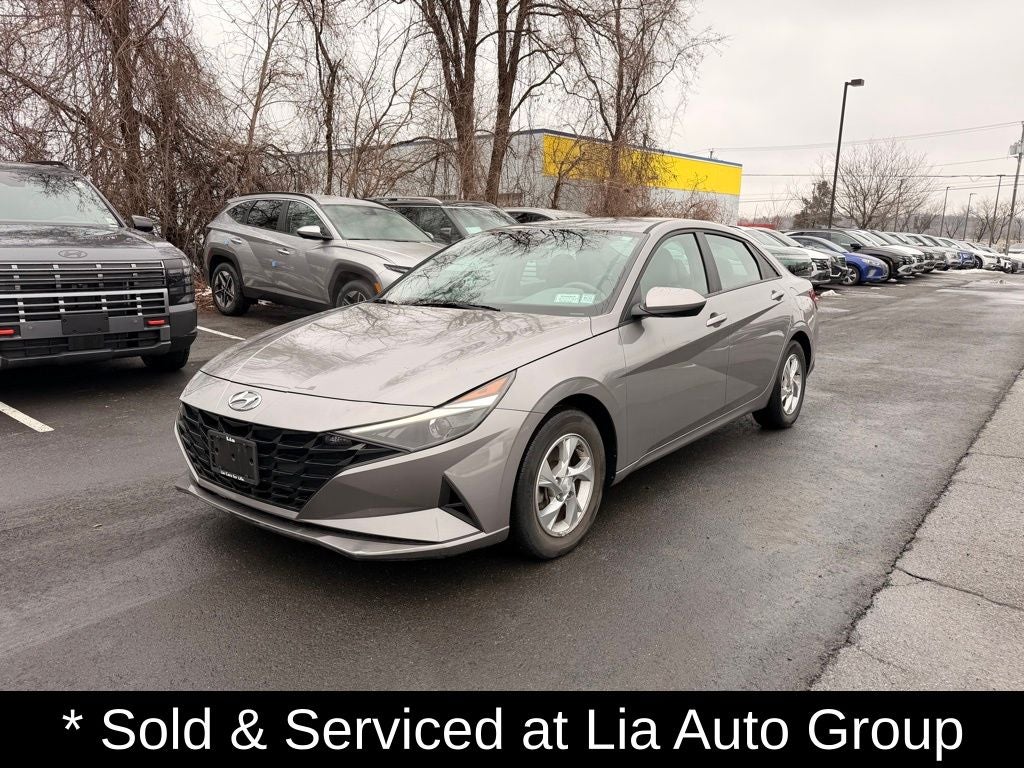 2023 Hyundai Elantra SE