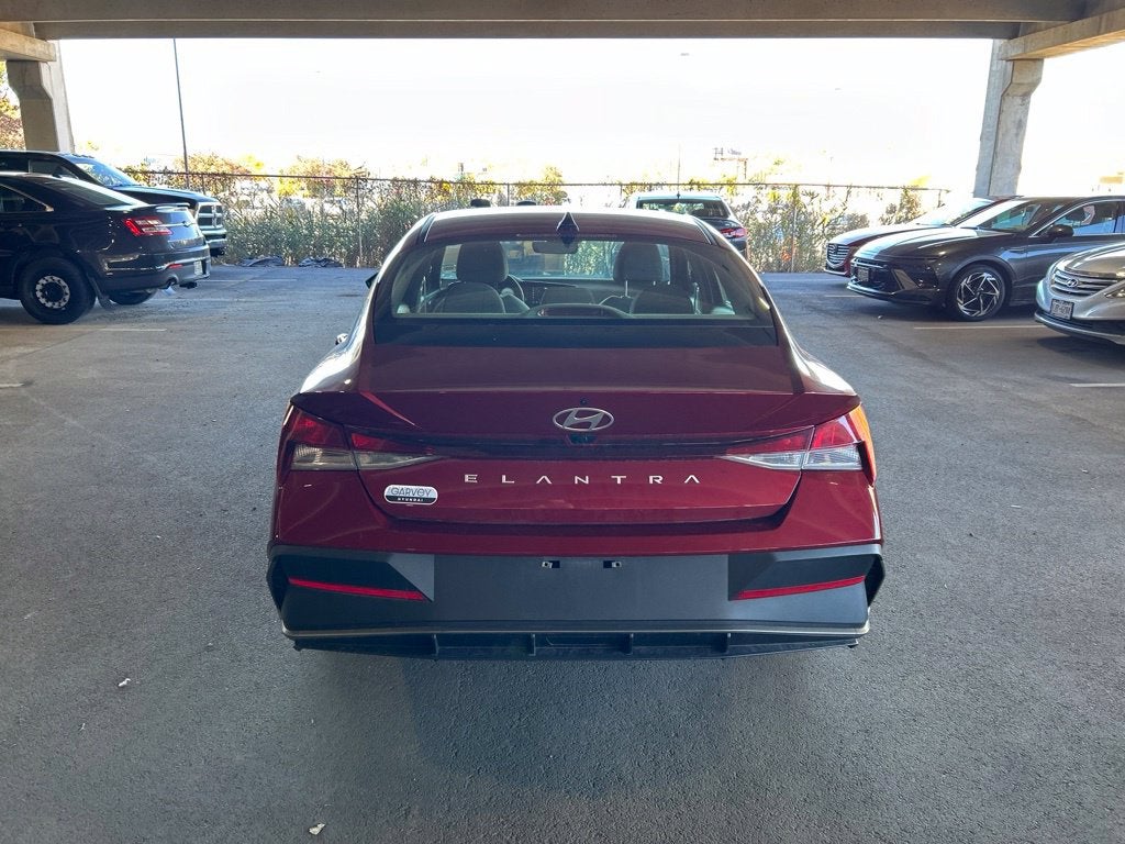 2024 Hyundai Elantra SEL