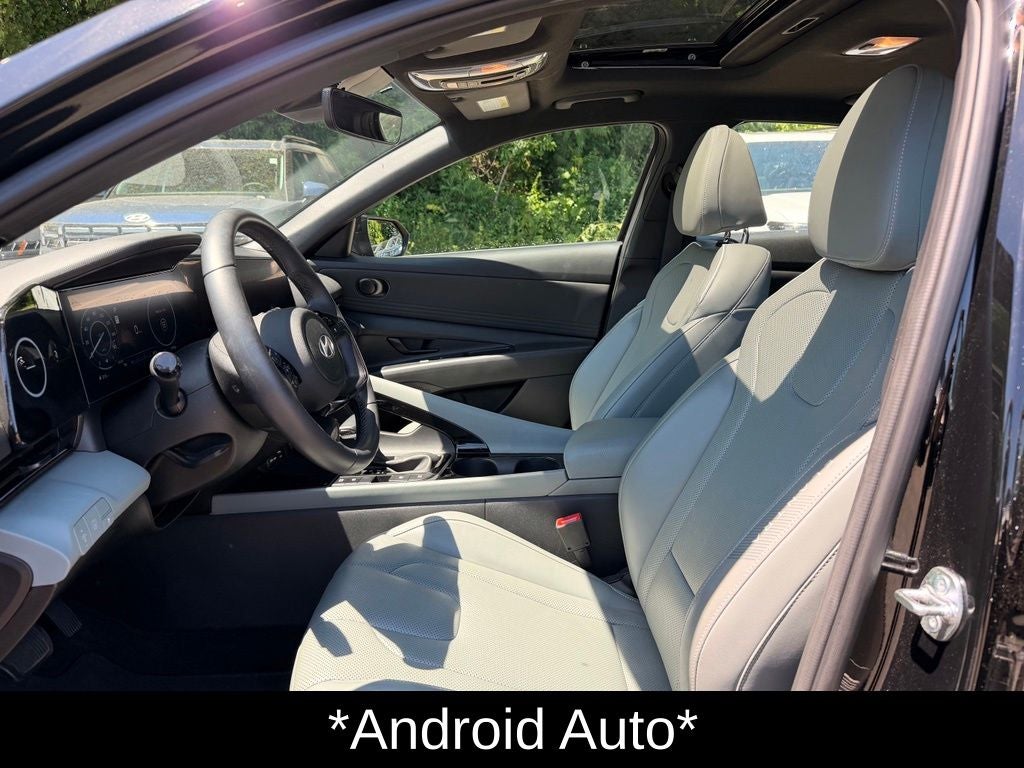 2025 Hyundai Elantra Hybrid Limited
