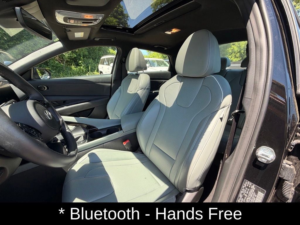 2025 Hyundai Elantra Hybrid Limited