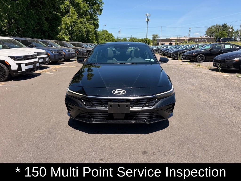 2025 Hyundai Elantra Hybrid Limited