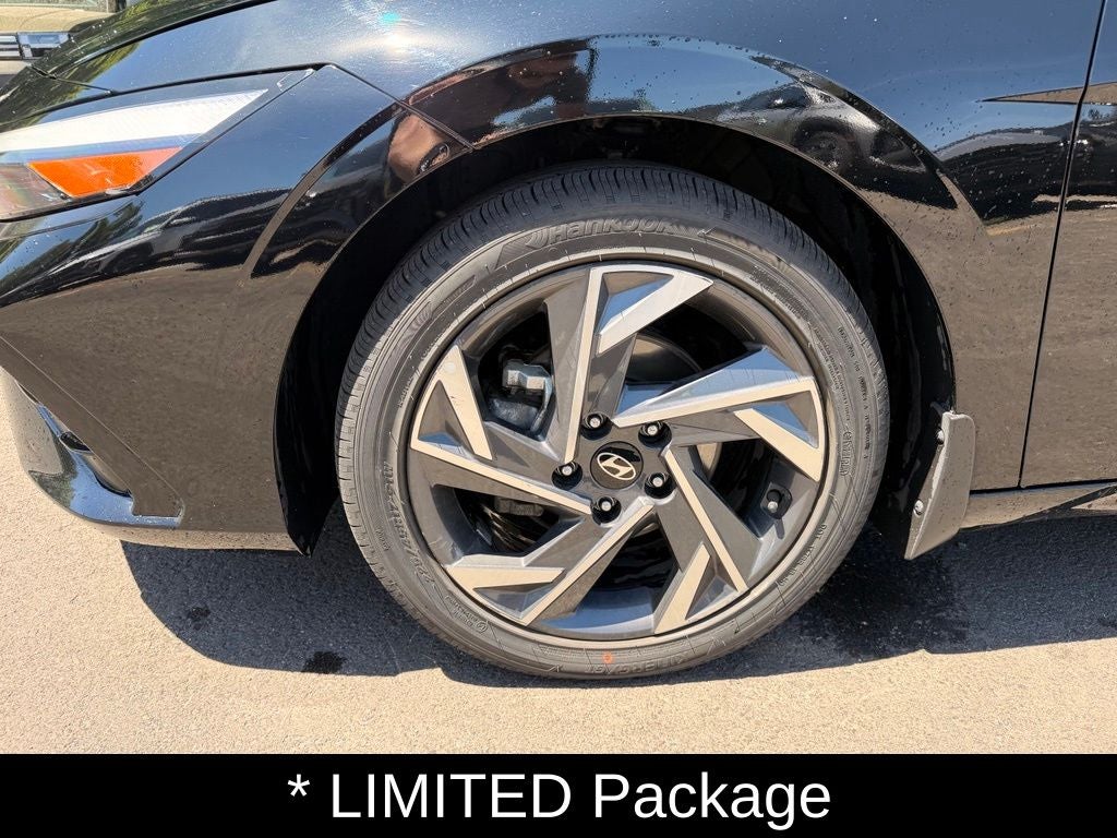 2025 Hyundai Elantra Hybrid Limited