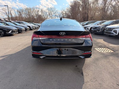 2023 Hyundai Elantra Limited
