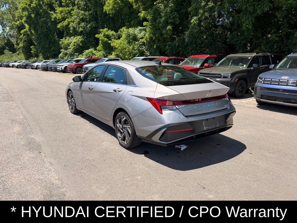 2025 Hyundai Elantra Limited
