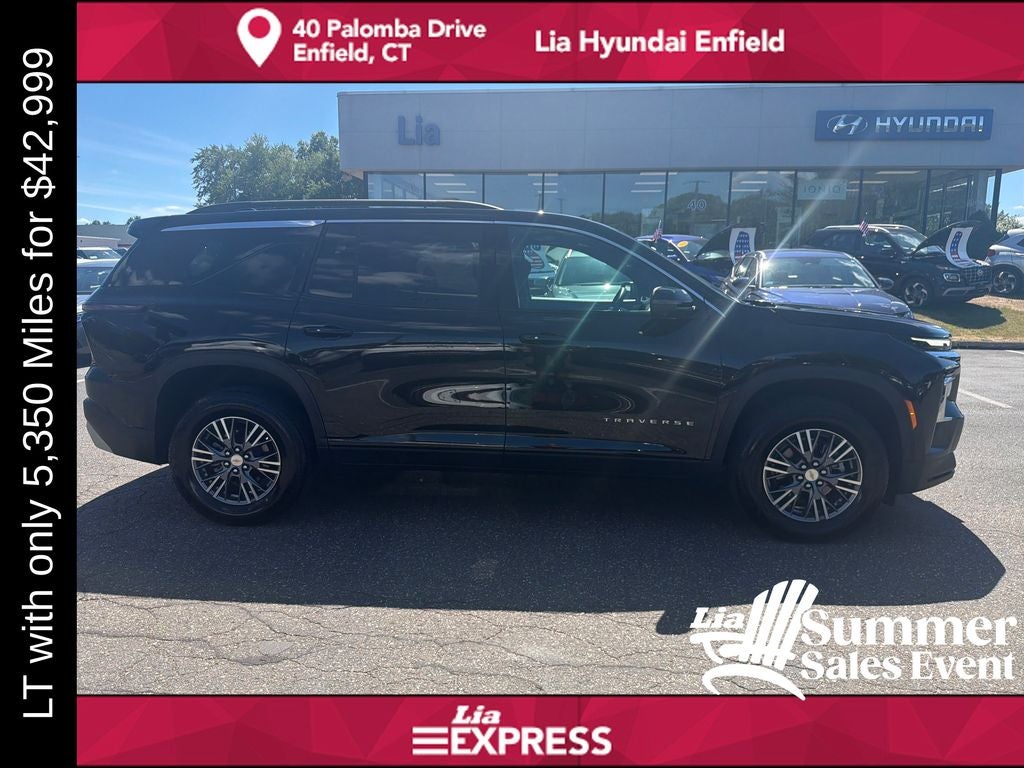 2026 Chevrolet Traverse LT 2LT