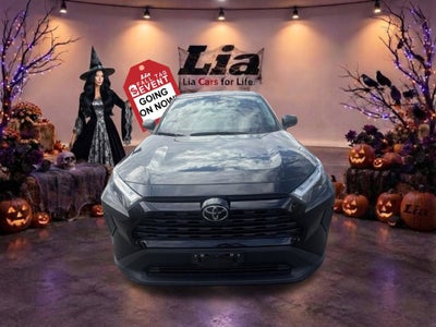 2024 Toyota RAV4 LE