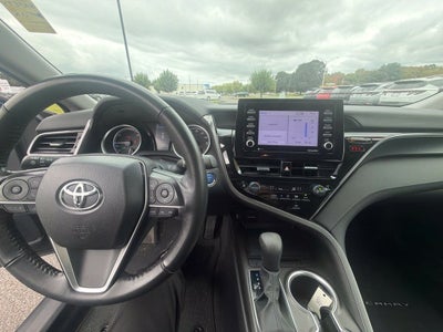 2024 Toyota Camry Hybrid LE