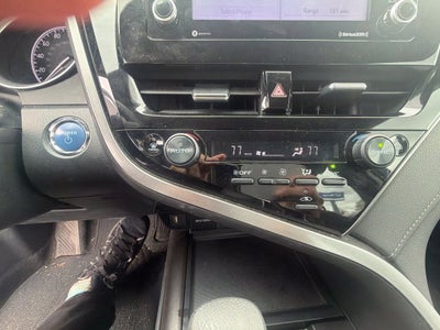 2024 Toyota Camry Hybrid LE