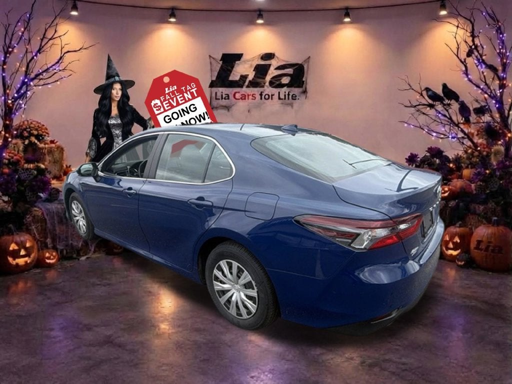 2024 Toyota Camry Hybrid LE