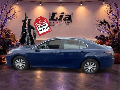2024 Toyota Camry Hybrid LE