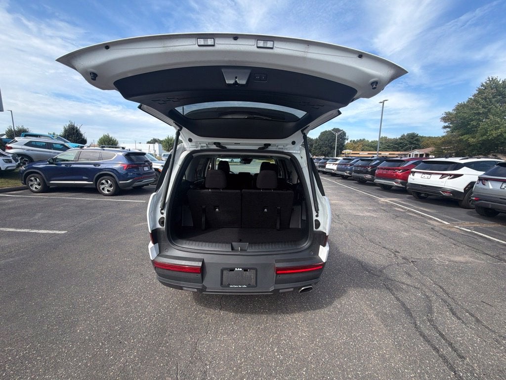 2025 Hyundai Santa Fe SE