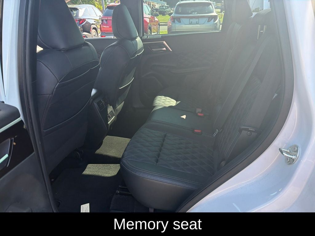2022 Mitsubishi Outlander SEL