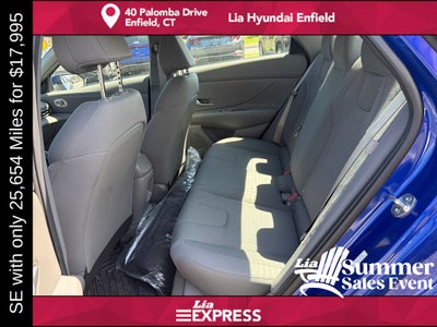 2024 Hyundai Elantra SE