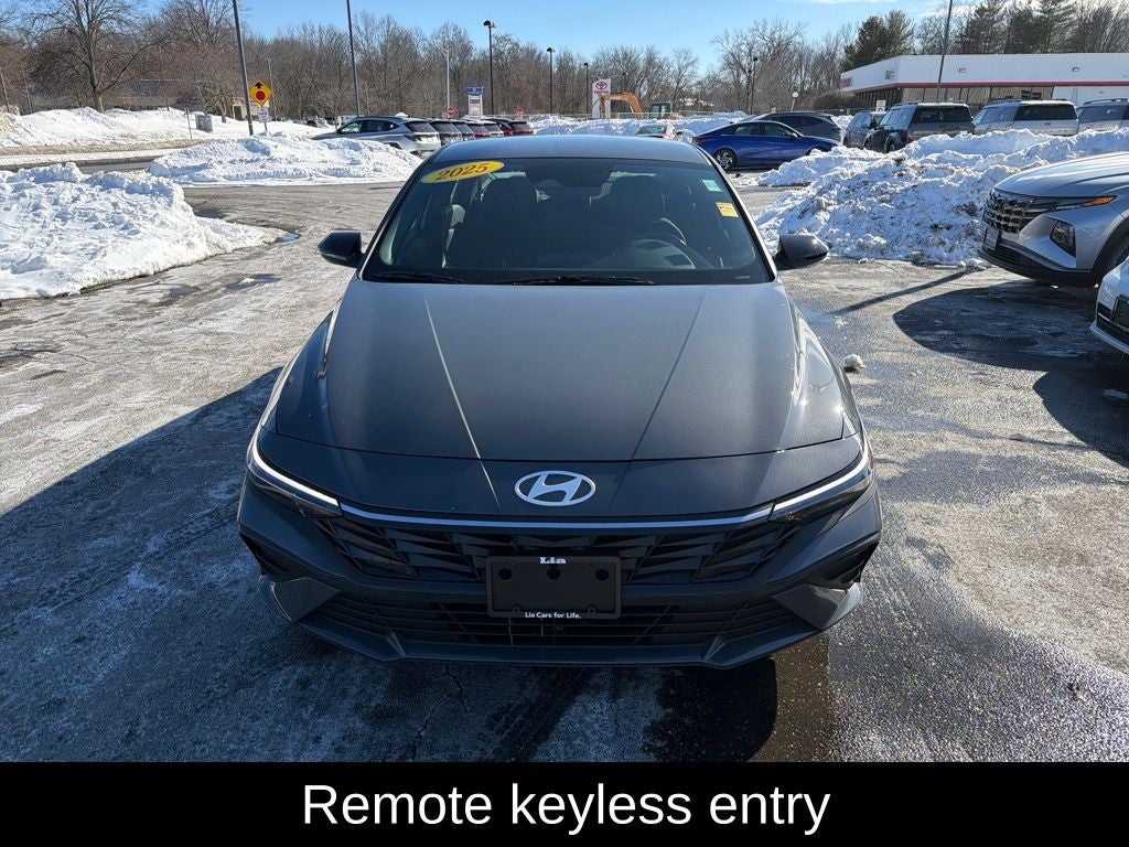 2025 Hyundai Elantra Hybrid SEL Sport