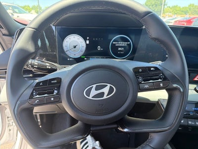 2025 Hyundai Elantra Hybrid Limited