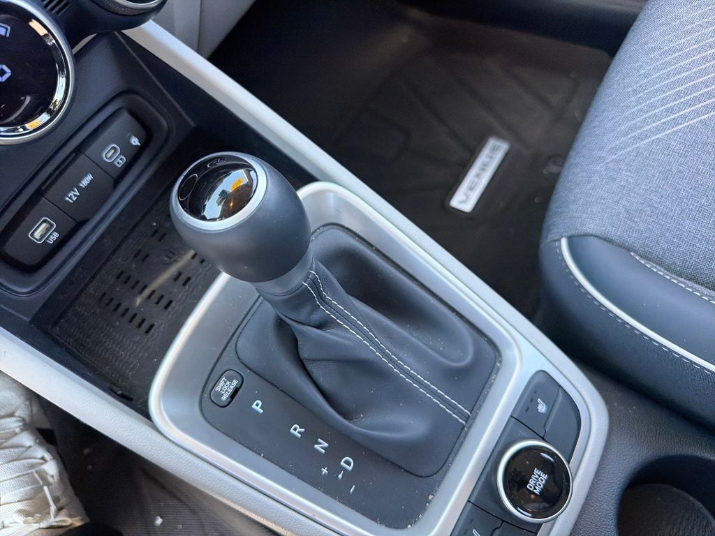 2025 Hyundai Venue Limited
