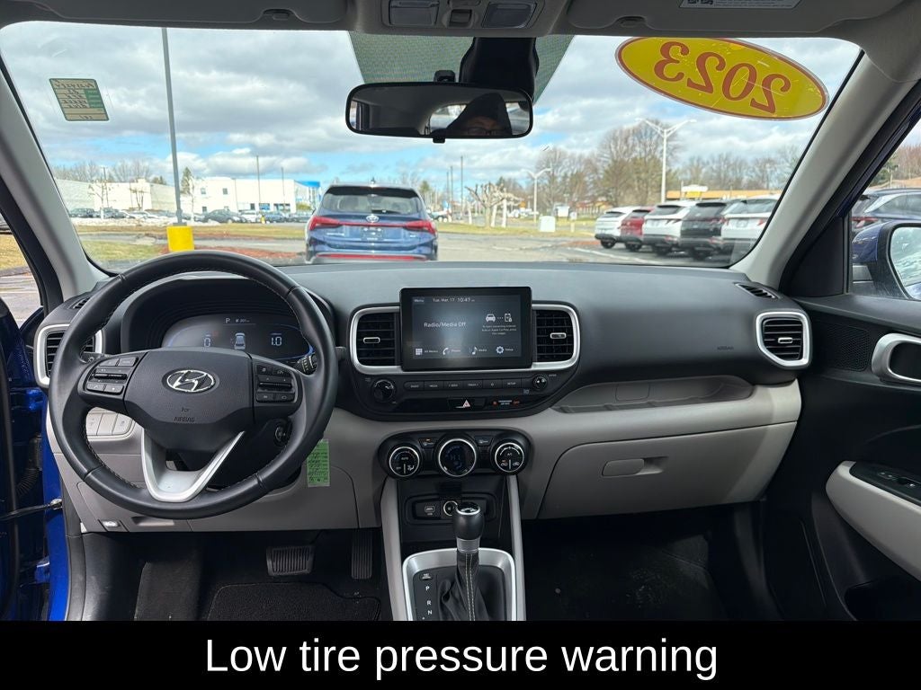 2023 Hyundai Venue SEL