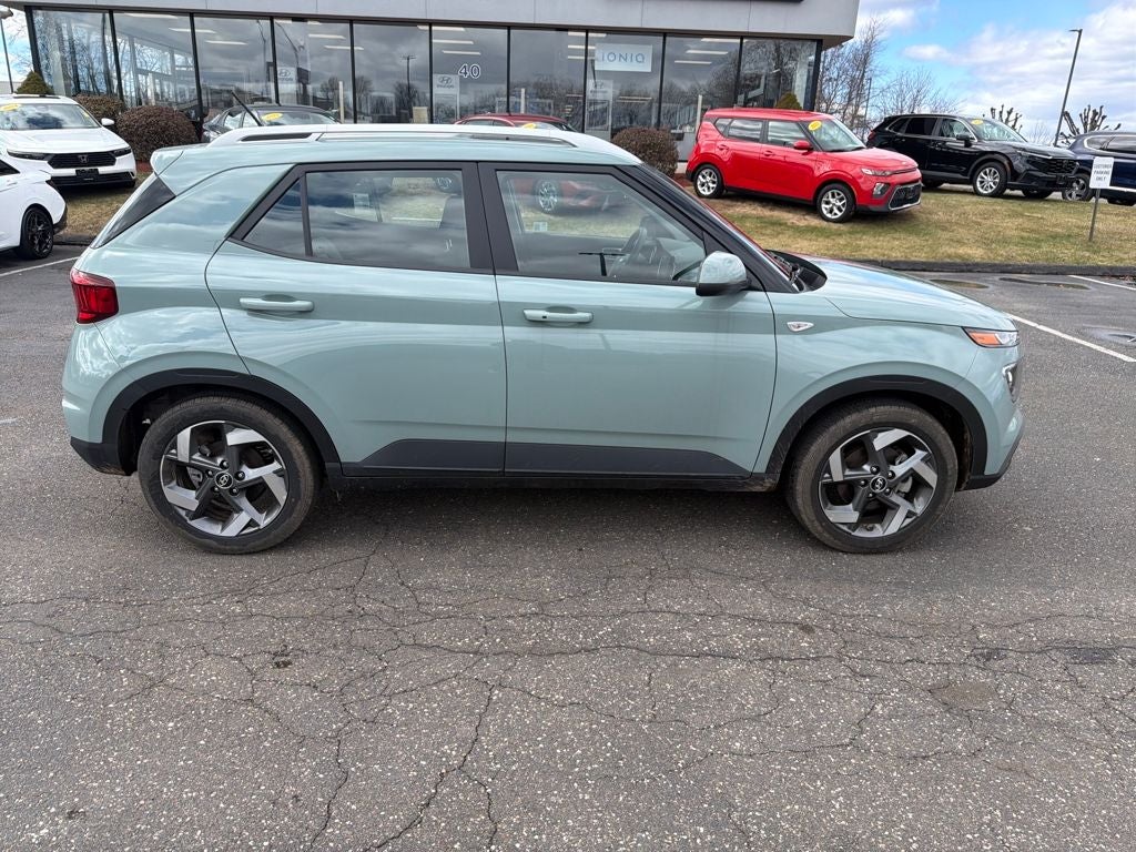 2025 Hyundai Venue SEL