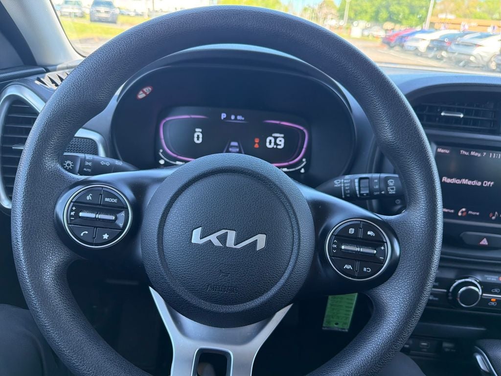 2024 Kia Soul LX